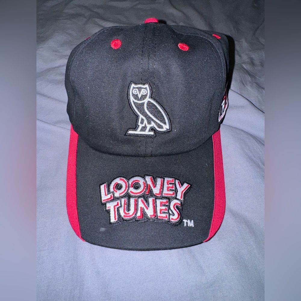 Brand New OVO x Toronto Raptors x Looney Tunes